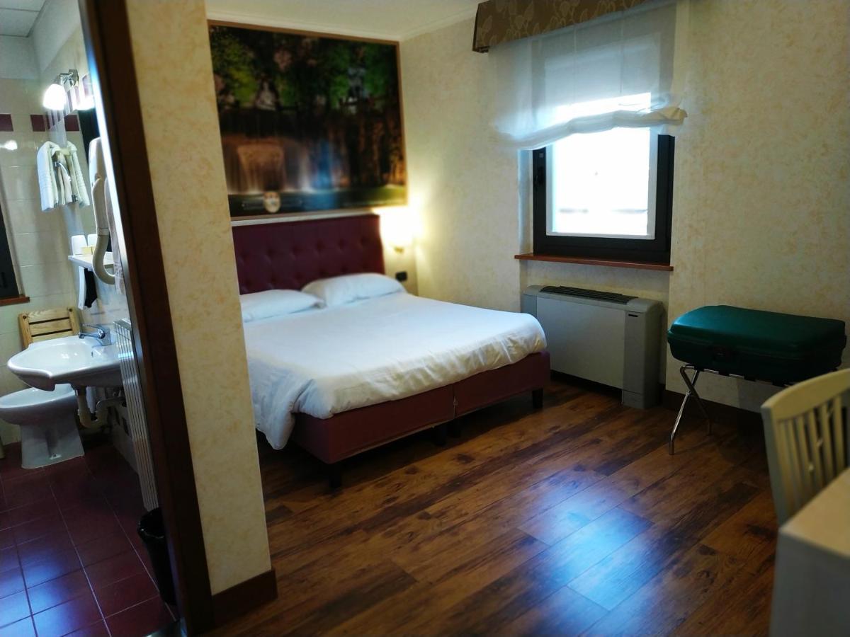 Hotel Aurora Wellness & Spa Tivoli Terme Luaran gambar