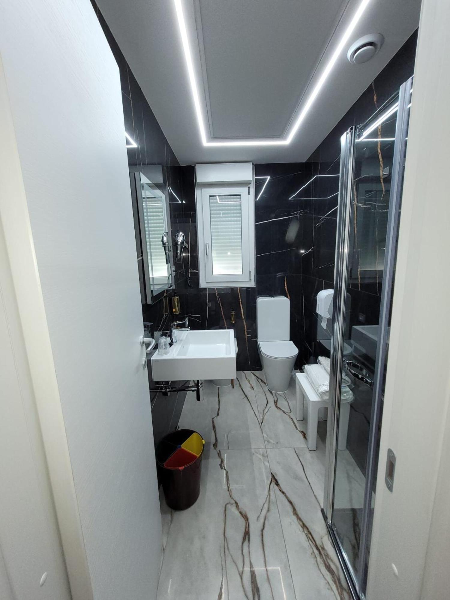 Hotel Aurora Wellness & Spa Tivoli Terme Luaran gambar